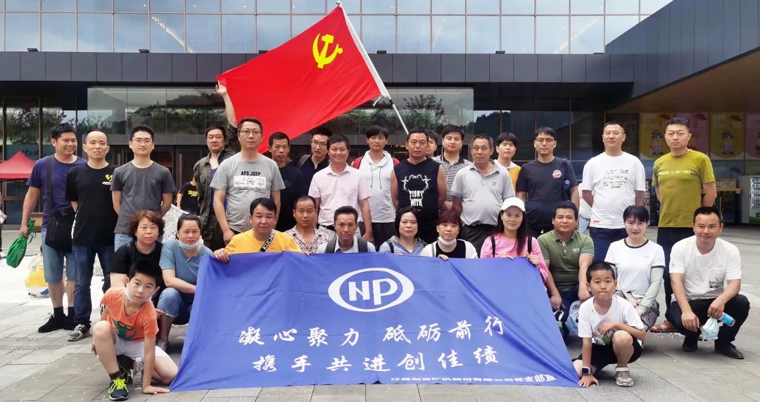 438d593b826f1da6a3a7d5de71e98e28