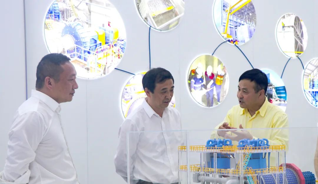 f245b906ff7b724dd1f721e5417f058c